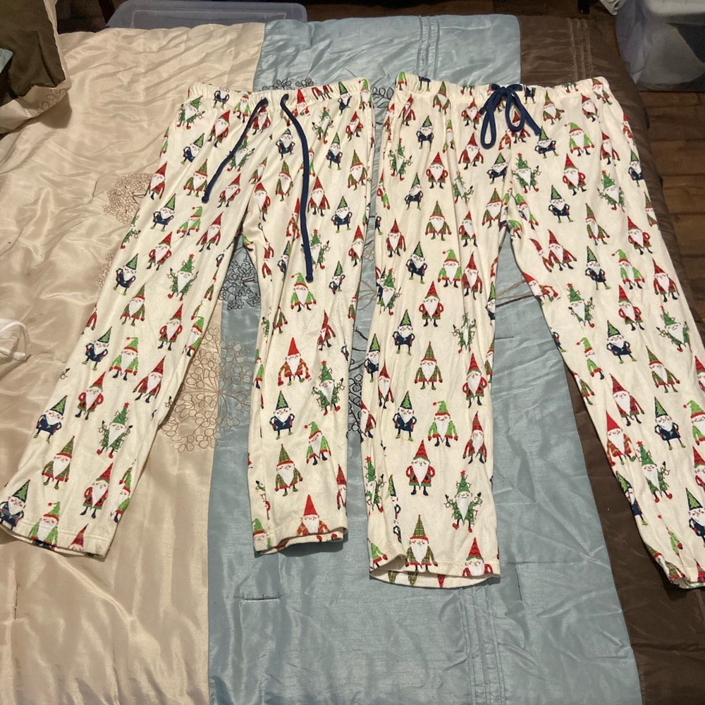 Munki Munki couples holiday pjs (men L/women S)